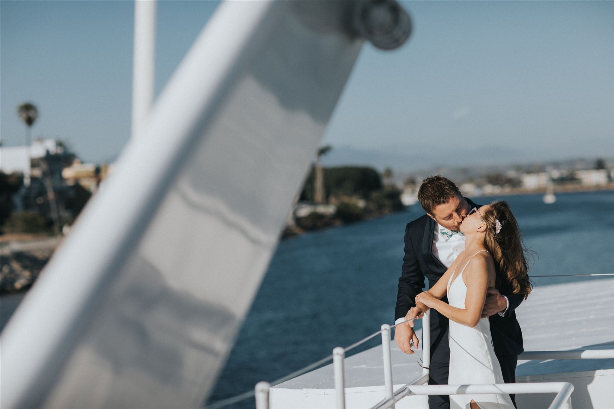 help plan a boat wedding
