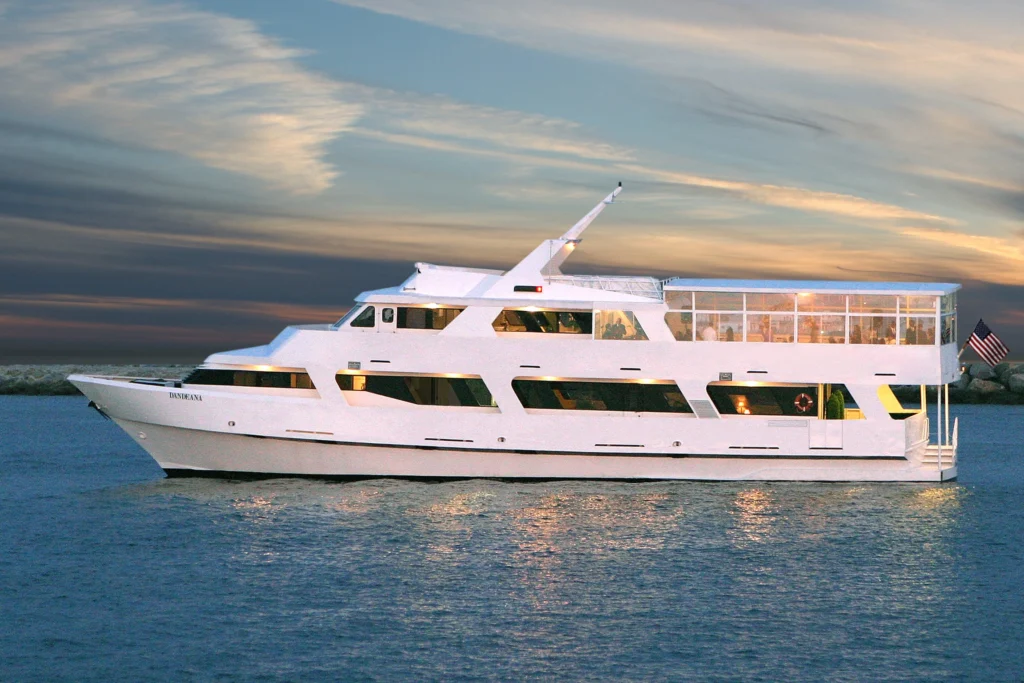 Dandeana yacht at sunset